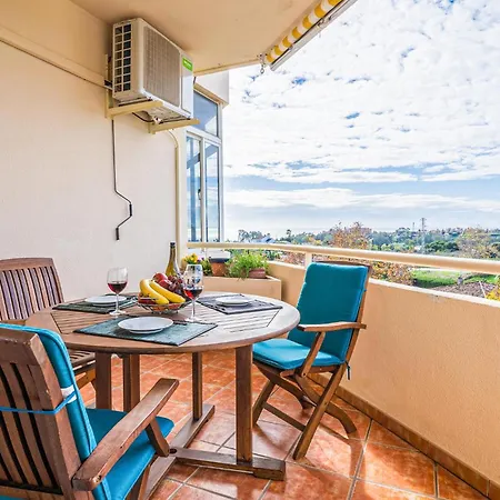 Gorgeous In 埃斯特波纳